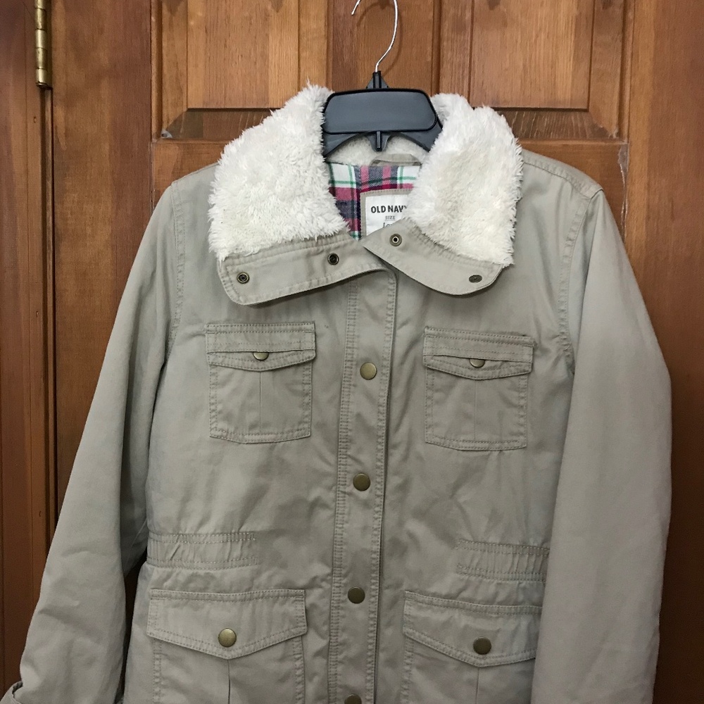 Coat----like new